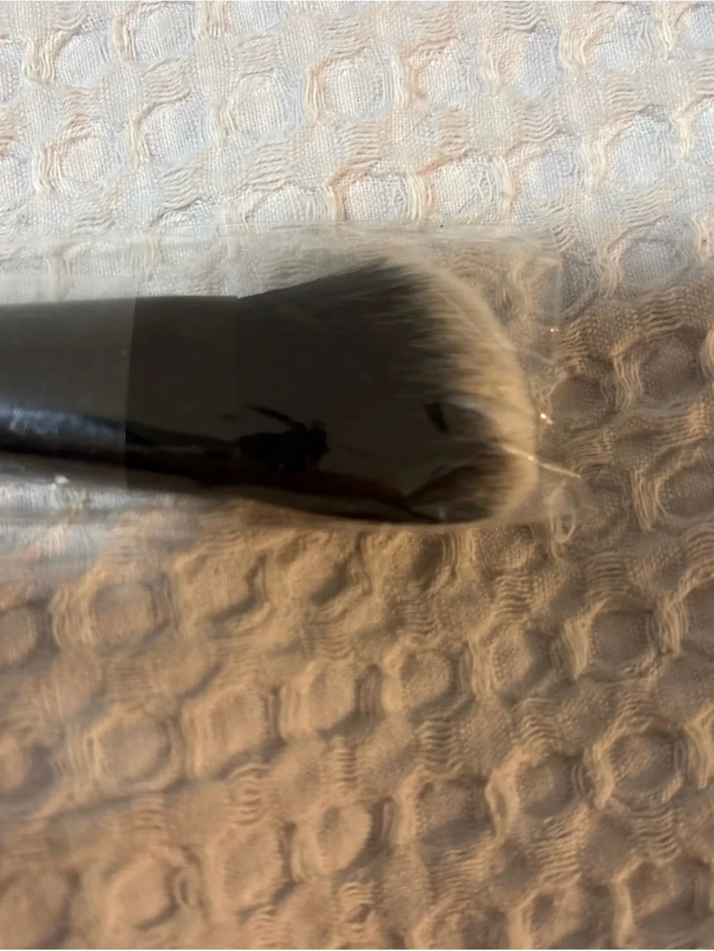 Marc Jacobs Beauty The Blush No. 10 Angled Blush Brush NEW Unused Discontinued